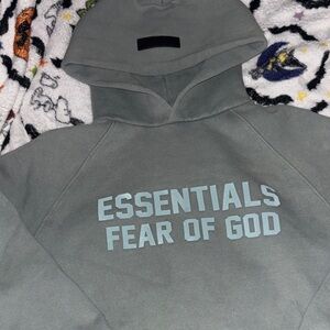 Men's essentials hoodie